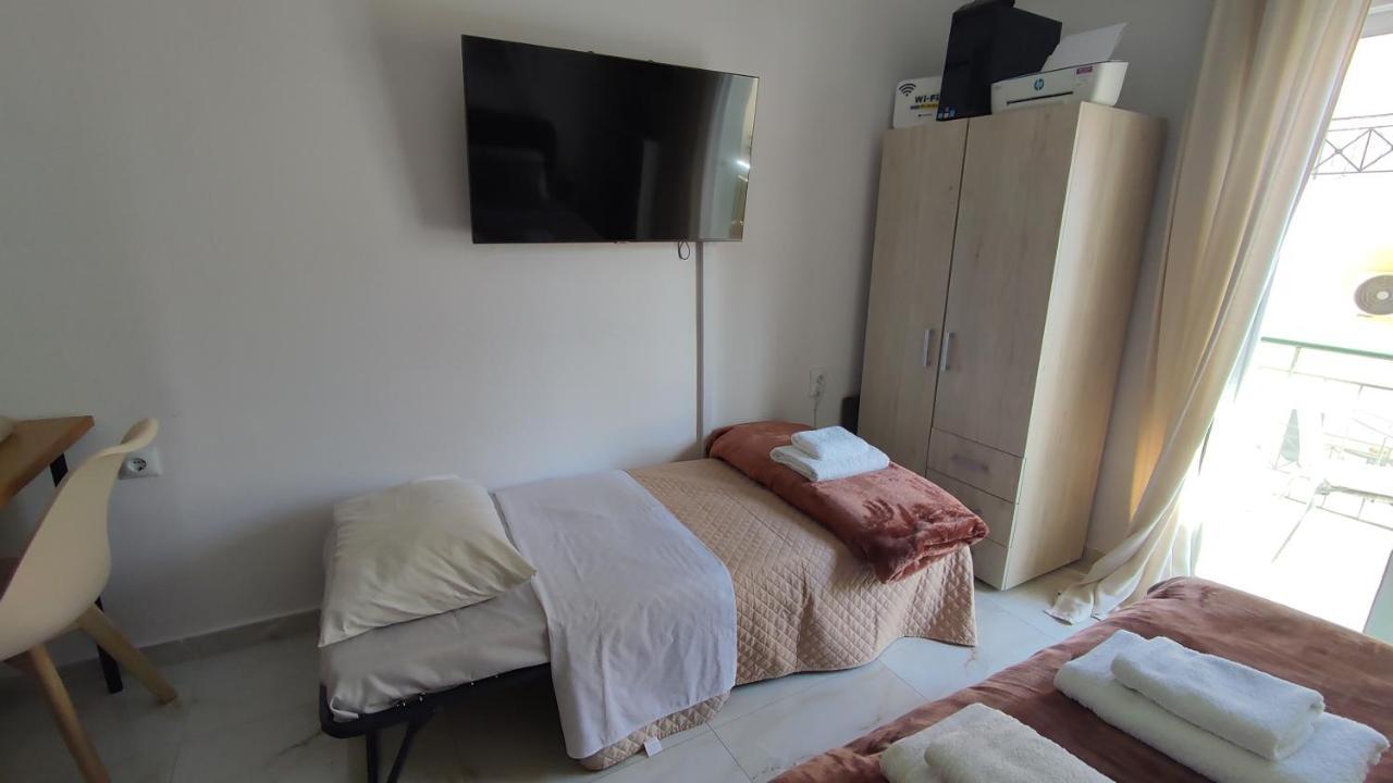 아르테미다 Beautiful Choice - Near Athens Airport - 50M From The Sea - Iq+ 아파트 외부 사진